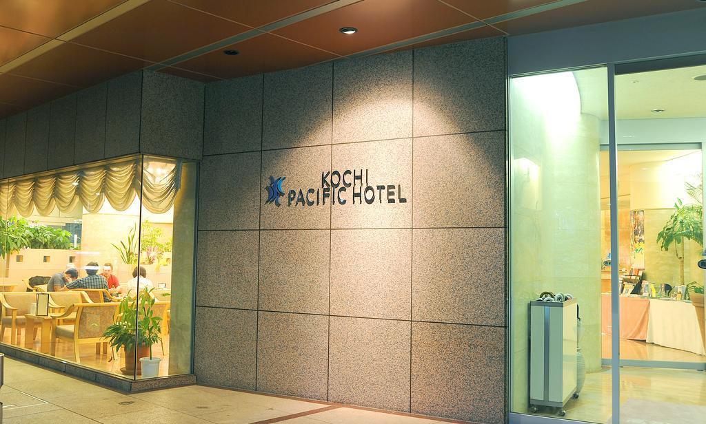 Kochi Pacific Hotel Ngoại thất bức ảnh